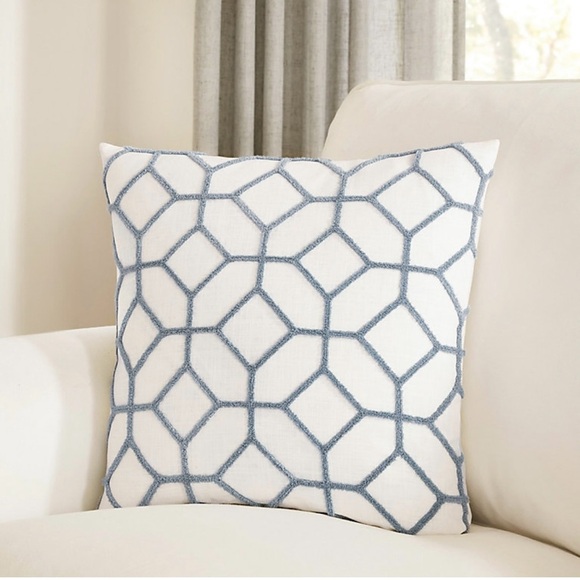 Ballard Design Inman Textured Trellis Pillow 20” Square Feather Insert Included - Picture 1 of 13